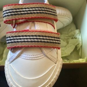 Toddler Burberry sneakers